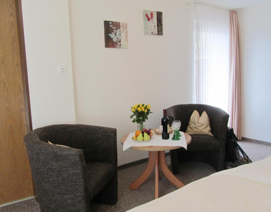 Pension Haus Waldfrieden, Meinecardplus Inklusive Willingen (Upland) Quarto foto